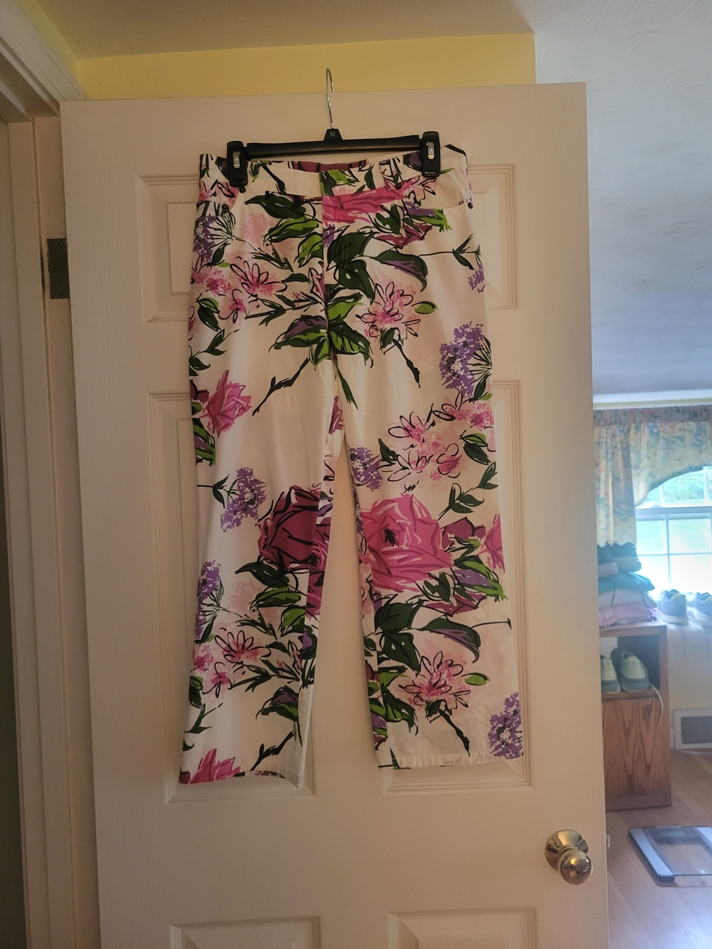 Nicole Miller Floral Cropped Wide-Leg Pants - White, Pink & Green